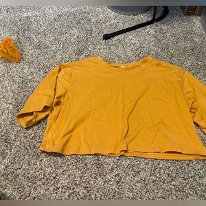 Athletic crop top size 4